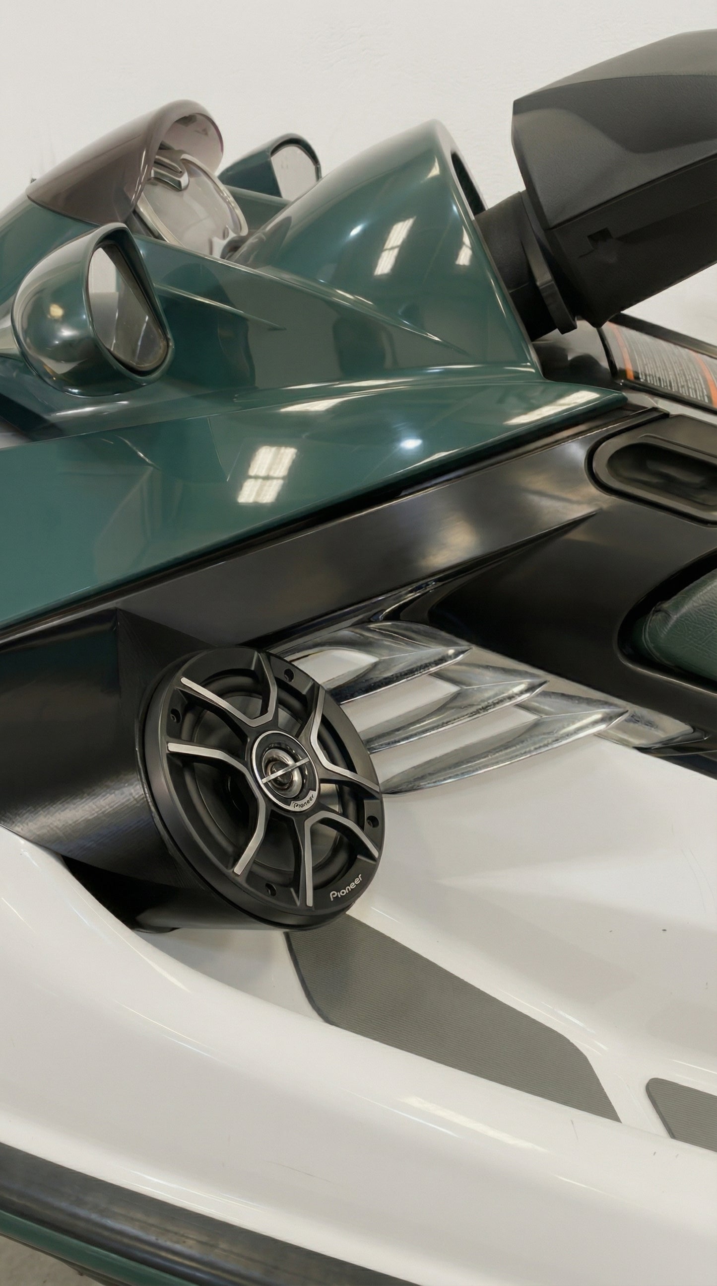 Sea Doo RXT 2007 Carcasas para altavoces y sistemas de audio 6.5"